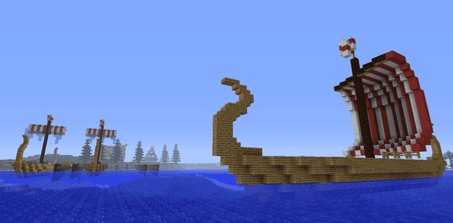 vikingshipdocked